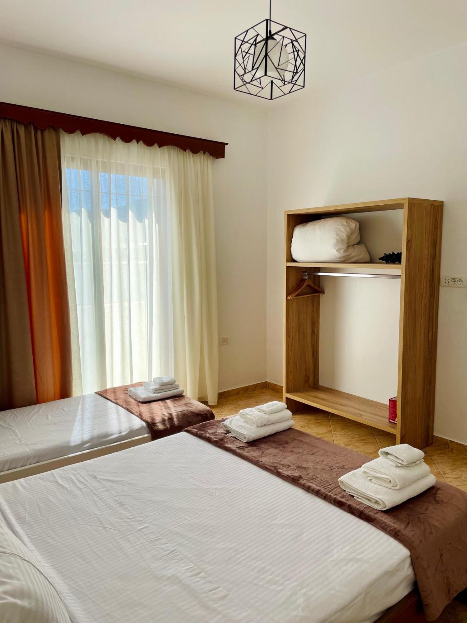 Villa Kaceli Berat Esterno foto