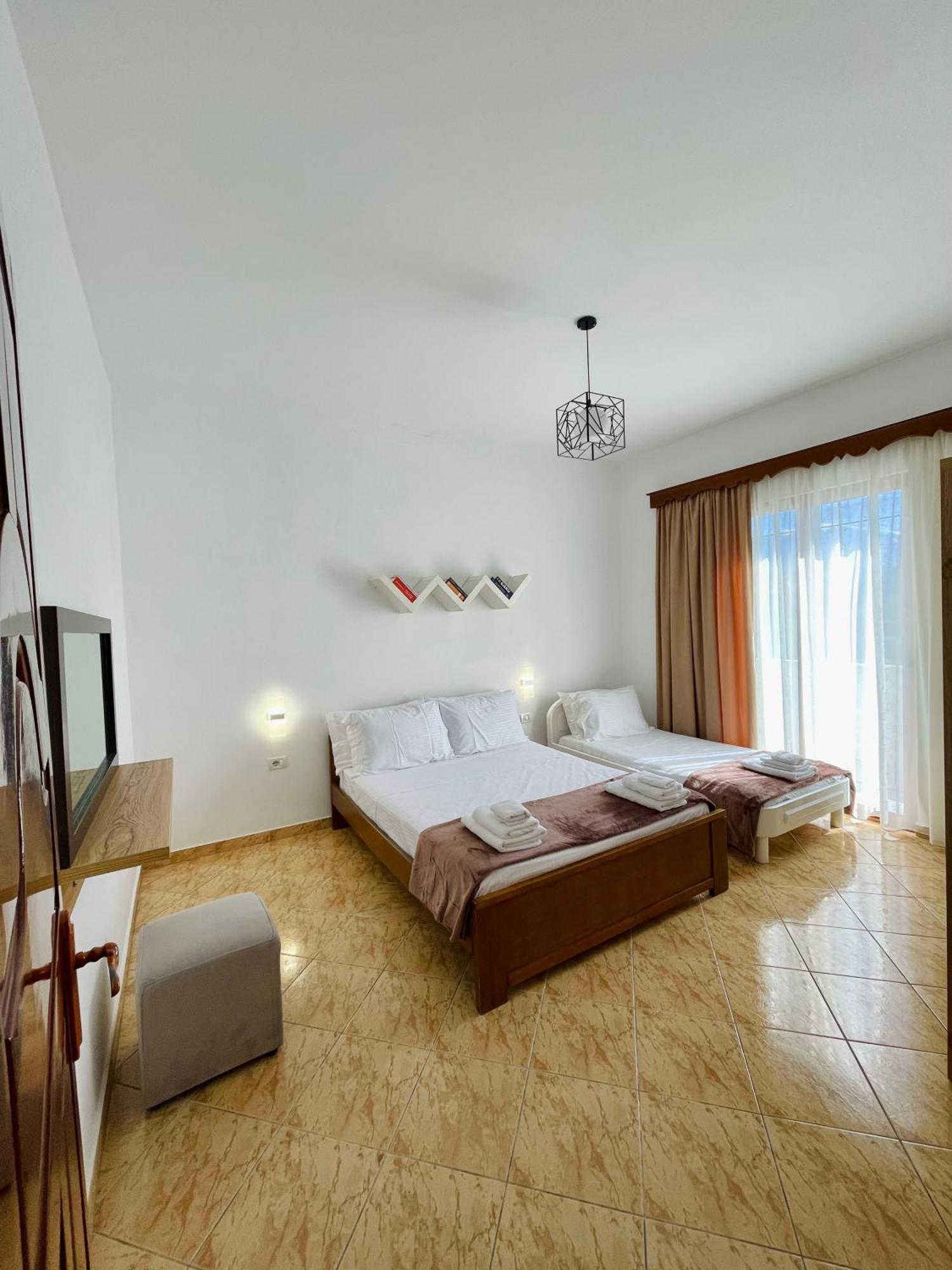 Villa Kaceli Berat Esterno foto